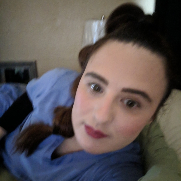 Meet your Posher, Crystal - Picture 9 of 11